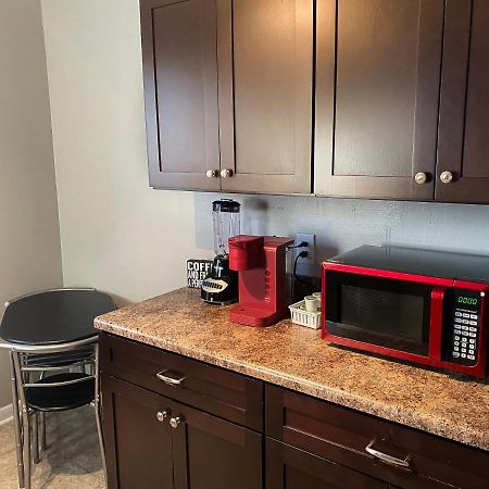 Bmw Suite King Bd,Wd, Fast Wifi Free Parking, Pool, Hospitals Atlanta Exteriör bild
