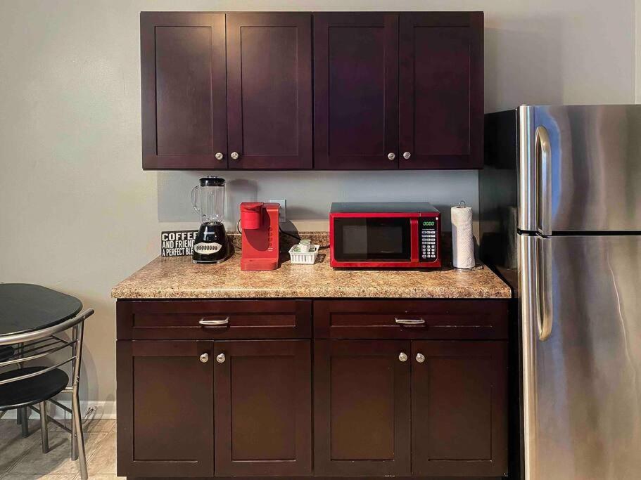 Bmw Suite King Bd,Wd, Fast Wifi Free Parking, Pool, Hospitals Atlanta Exteriör bild